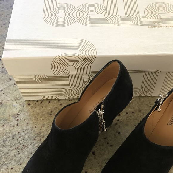 Belle by Sigerson Morrison black suede booties - Picture 2 of 4